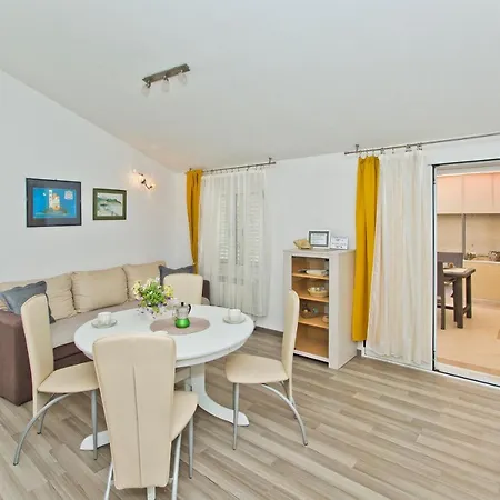 Jure Gasthuis Hvar Town