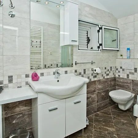 Jure Гостевой дом Хвар